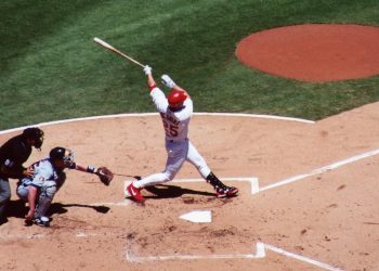 آموزش قوانین بیسبال برای مبتدیان