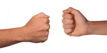 شرط بندی سنگ کاغذ قیچی در کازینو آنلاین